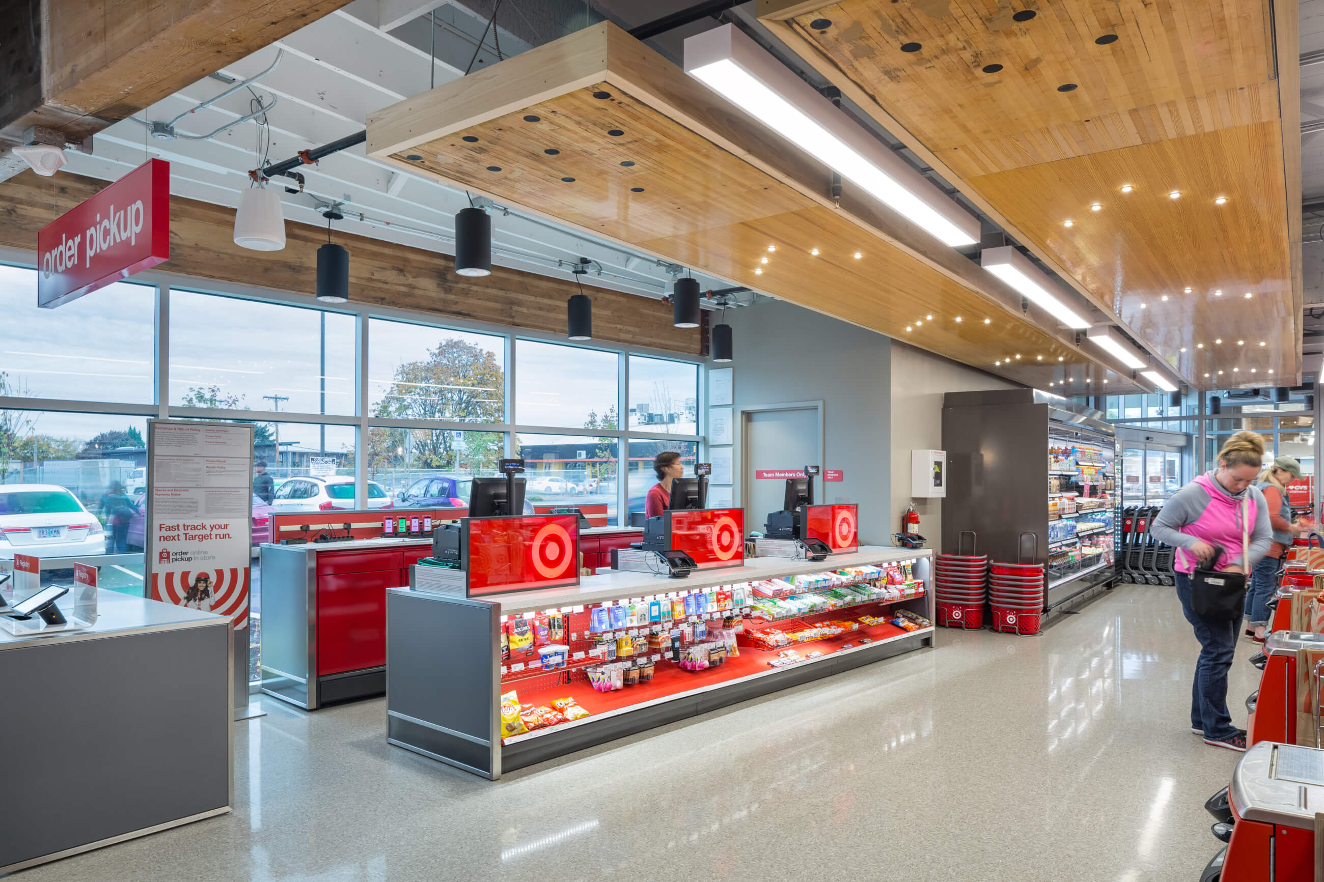Target-Powell-JoshPartee-4041-3833864101.jpg