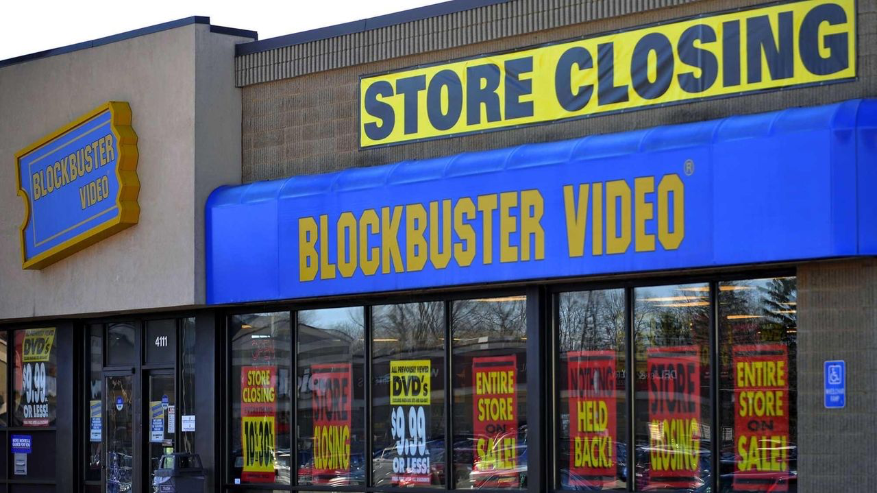 blockbuster-store-closing.png