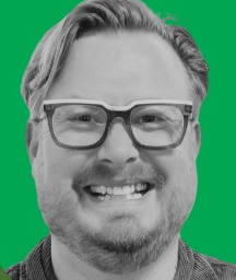 A headshot of Chris Holt